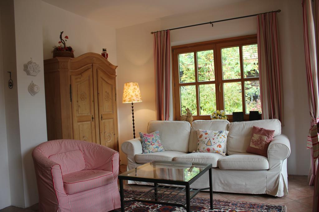 Apartments Pfeffermuehle バド クラインキルヒハイム 部屋 写真